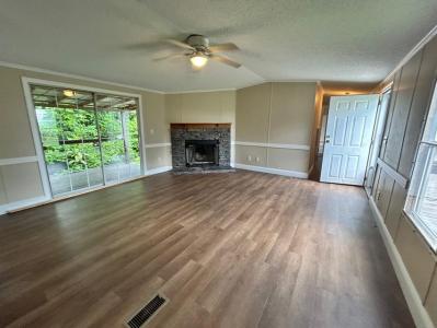 376 Cumberland Dr, Burnside, 肯塔基州 42519, 美國