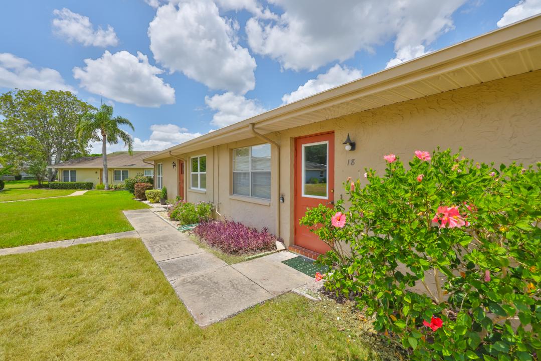 1904 Canterbury Ln # 18, Sun City Center, Florida 33573, HOA KỲ