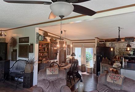 2368 Reinhart Road, Loogootee, 印第安纳州 47553, 美国