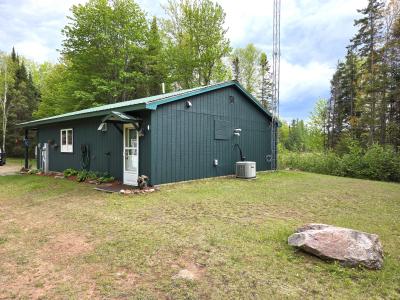 18350 Cloverleaf Lake Rd, Watersmeet, Michigan 49969, USA