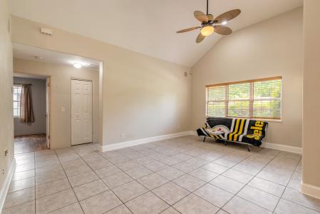121 Palm Drive, Daytona Beach, Flórida 32117, Estados Unidos