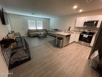 476 W REIZEN Drive, Morristown, Arizona 85342