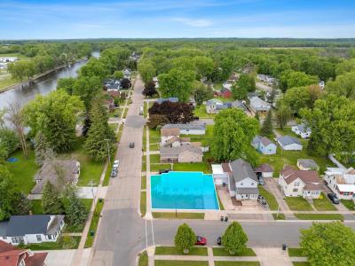803 W North Water Street, New London, Wisconsin 54961-1143