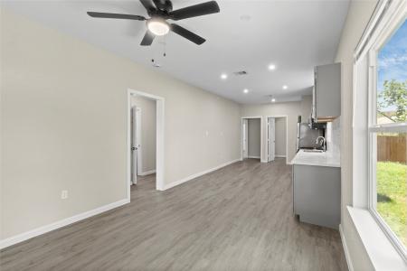 8402 Bassett Street, Houston, Texas 77051, Estados Unidos