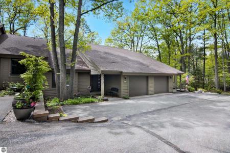 6278 Summit Court, Traverse City, ミシガン 49686, アメリカ合衆国