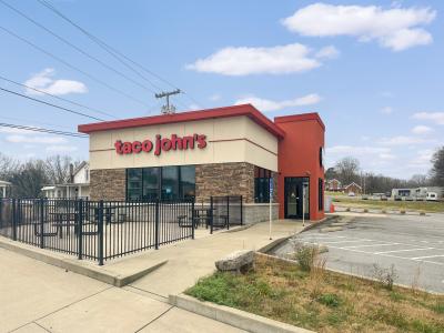 415 Donelson Parkway, Dover, 田纳西州 37058, 美国