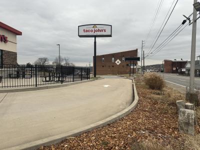 415 Donelson Parkway, Dover, 田纳西州 37058, 美国
