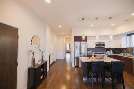 1446 W Cortez Street , 4E, Chicago, Illinois 60642