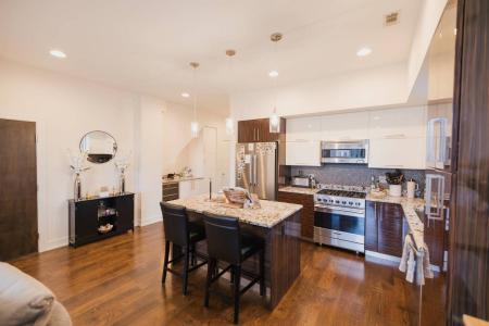 1446 W Cortez Street , 4E, Chicago, Illinois 60642