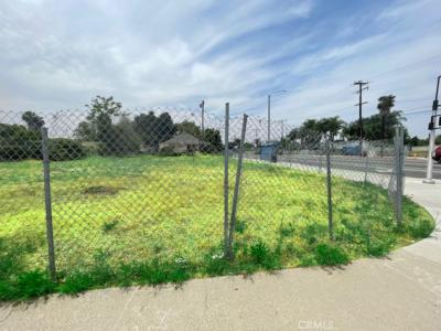 796 Philadelphia Street, Pomona, California 91766, Stati Uniti