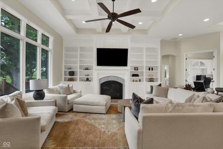 8905 Stonebriar Drive, Indianapolis, Indiana 46259, USA