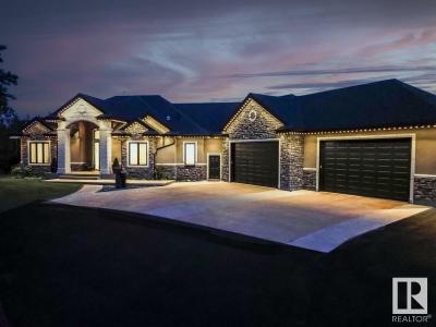 52105 RGE ROAD 225, Rural Strathcona County, Alberta T8C 1C2, Canada