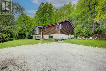 423080 ROCKY SAUGEEN ROAD, West Grey, Ontario N0G 1R0, Canada