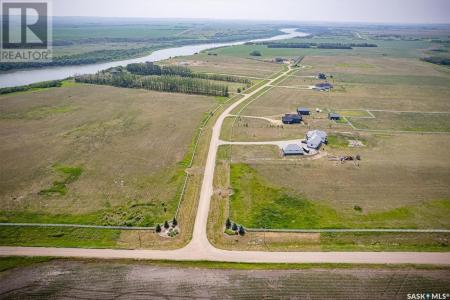 #2 WHISPER RIVER LANE, Corman Park Rm No. 344, Saskatchewan S7P 0E5, Canada