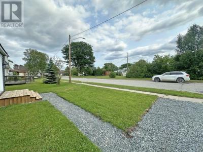 77 BROMPTON ROAD, Red Rock, Ontario P0T 2P0, Canada