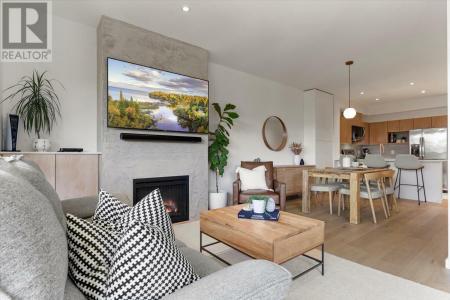 801 KLAHANIE DRIVE, Port Moody, Britisch-Kolumbien V3H 5K4, Kanada