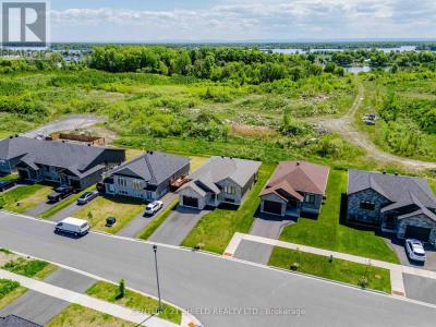 2300 CREWSON COURT, Cornwall, Ontario K6H 7N2, Canada