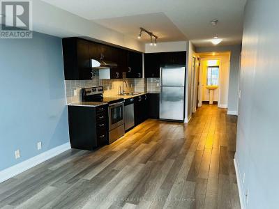 376 HIGHWAY 7 EAST, Richmond Hill (doncrest), Ontario L4B 0C7, Canada