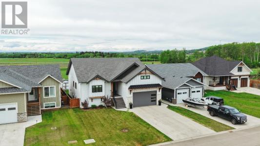 11212 113 STREET, Fort St. John, Британская Колумбия V1J 0R5, Канада