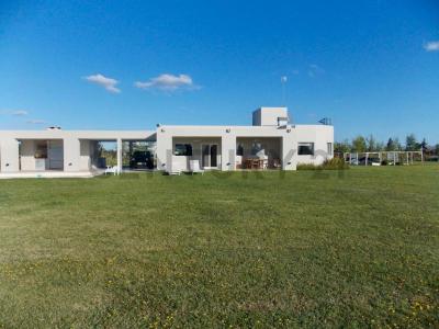 A. Del Valle 1350, Brandsen, GBA Sur 00001, Argentina