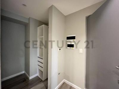 ROJAS 300, Caballito, Capital Federal 1405, Argentine