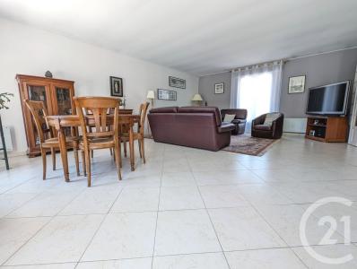 Torcy, Île-de-France 77200, France