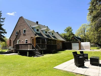 90  Rue Masebo, Egan-Sud, Québec J9E 3A9, Canada