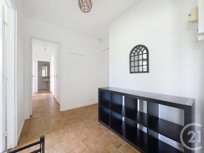 Sevres, Île-de-France 92310, アキタン