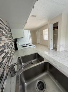 702 MICHIGAN COURT UNIT 4, St. Cloud, Florida 34769, Estados Unidos