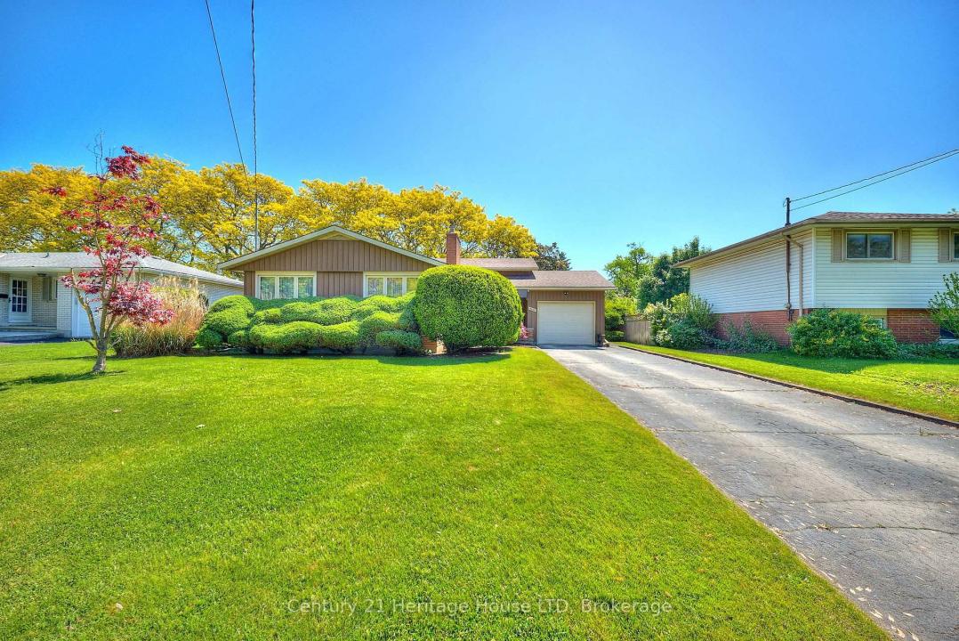 4668 PINEDALE DRIVE, Niagara Falls, 安大略省 L2E 6M8, 加拿大