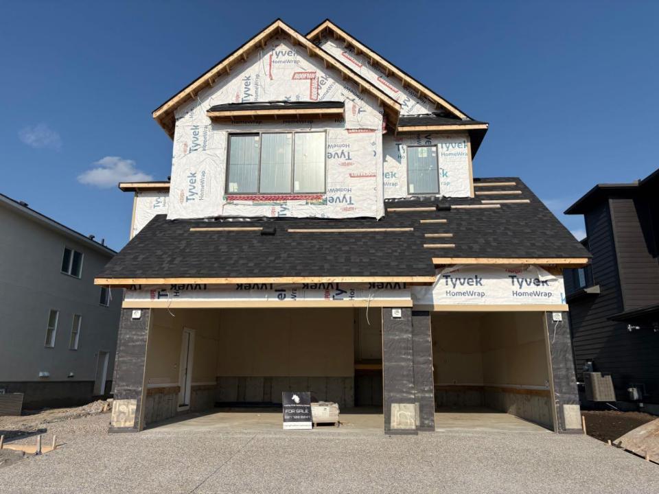 425 WATERCREST PLACE, Chestermere, Alberta T1X 2Y9, Kanada