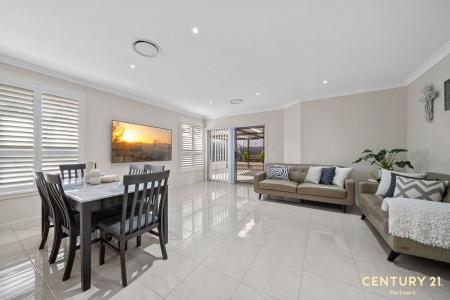 113 Robey Avenue, Middleton Grange, NSW 2171, Australie