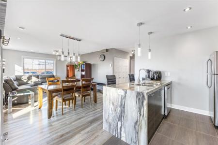 103  Rue Naomie, Saint-Rémi, Québec J0L 2L0, Canada