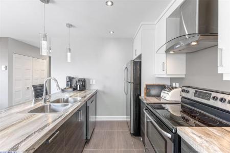 103  Rue Naomie, Saint-Rémi, Québec J0L 2L0, Canada