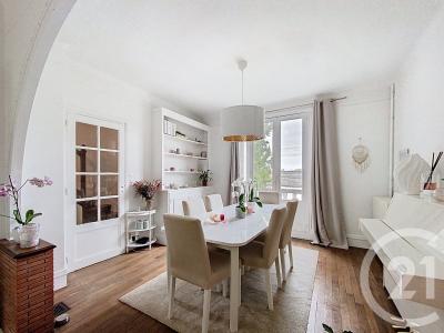 St Pierre Les Nemours, Île-de-France 77140, França