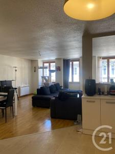 Pontarlier, Franche-Comté 25300, アキタン