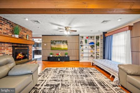 1531 WHEATFIELD LANE, WARMINSTER, Pennsylvania 18974, USA