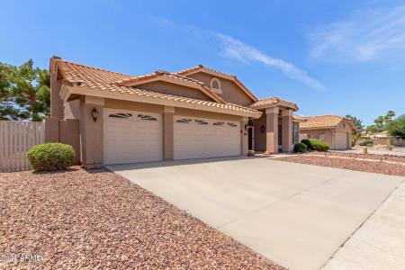 869 W EMERALD ISLAND Drive, Gilbert, Arizona 85233, USA