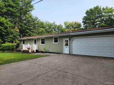 810 W Douglass Ave, Houghton, Michigan 49931