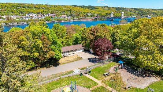 810 W Douglass Ave, Houghton, Michigan 49931