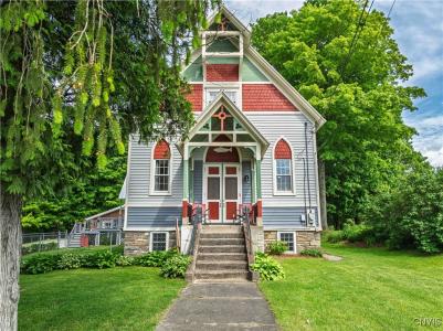 28 Bridge Street, Albion, New York 13302