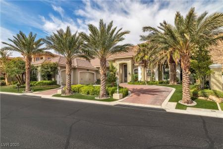 2733 Red Arrow Drive, Las Vegas, Nevada 89135, USA