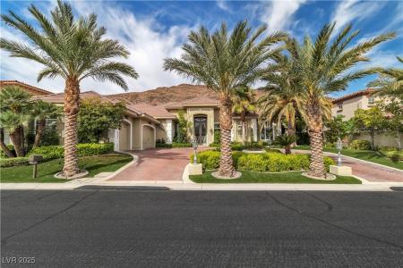2733 Red Arrow Drive, Las Vegas, Nevada 89135, USA