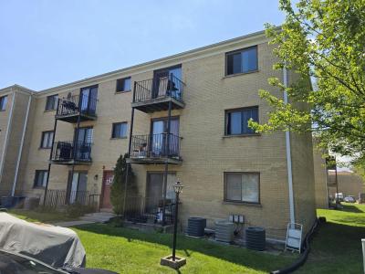 9310 Hamilton Court , E, Des Plaines, Illinois 60016, États-Unis