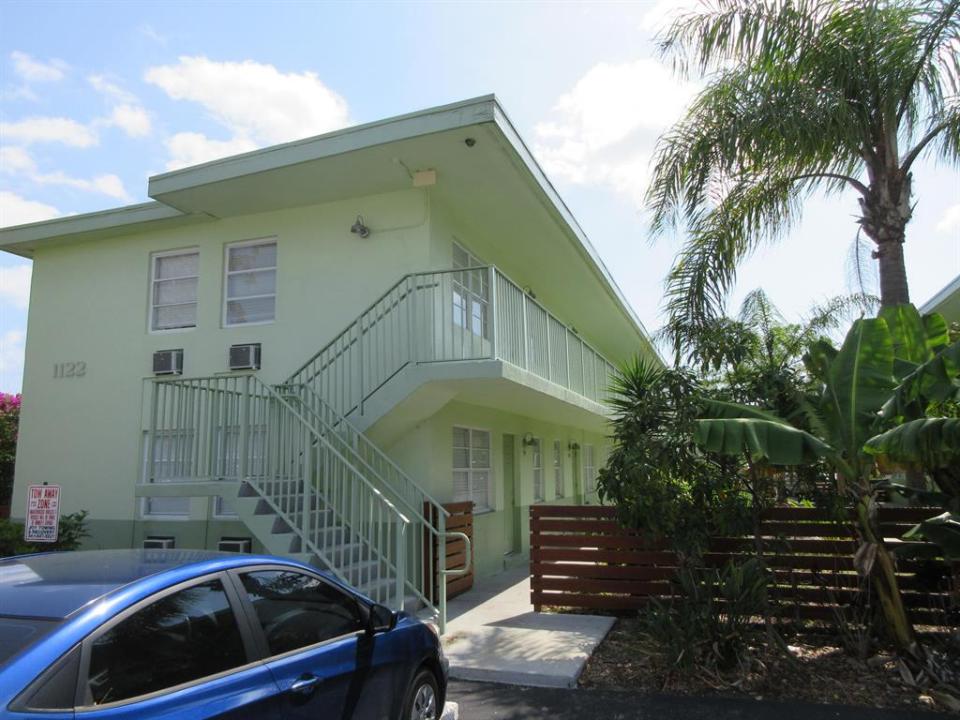 1122 North H Street Unit 16, Lake Worth Beach, Florida 33460, Estados Unidos