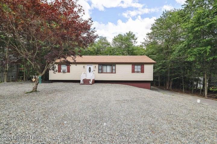 8345 Shannon Drive, Tobyhanna, Pennsylvania 18466, Estados Unidos