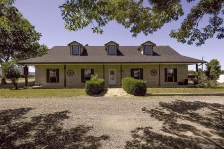 2403 Greathouse Road, Waxahachie, Texas 75167, USA