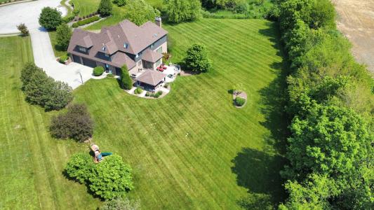 18545 S Marilynn Court, Mokena, Illinois 60448, USA