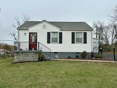 67 Maple St, Clarksville, Tennessee 37042