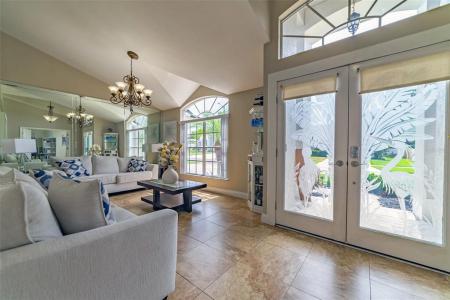 18504 Country Crest Place, Tampa, Florida 33647